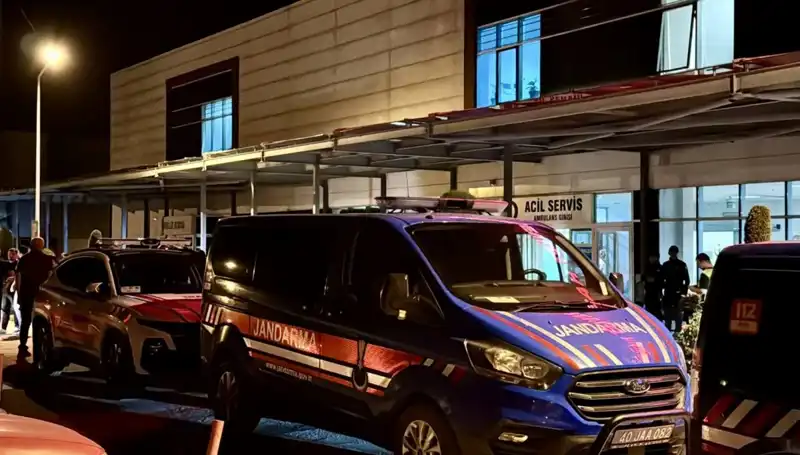 Alabora Olan Tenedeki Korkunç Kaza: Dört Kardeşten Biri Hayatını Kaybetti