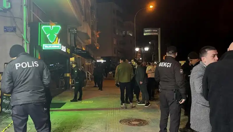 Eğlence Mekanında Gerilim Dolu Anlar: Silahlı Saldırı Ortalığı Karıştırdı