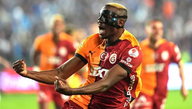 Osimhen'e Şok Kazan-Kazan Teklifi: Futbol Dünyasında Neler Oluyor?