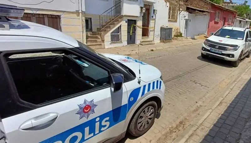Evden Gelen Tuhaf Kokular, Üç Günlük Ölüm Gerçeğini Ortaya Çıkardı
