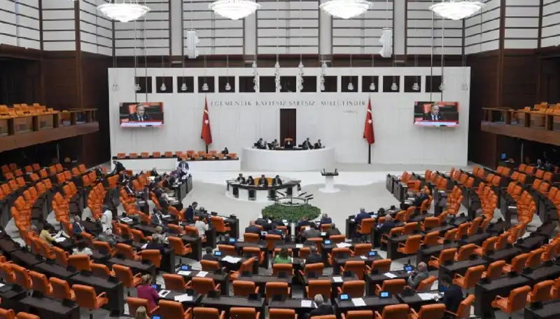 Zeytinlik Teklifinin 8 Maddesi Daha Onaylandı: Tarımda Yeni Dönem mi Geliyor?
