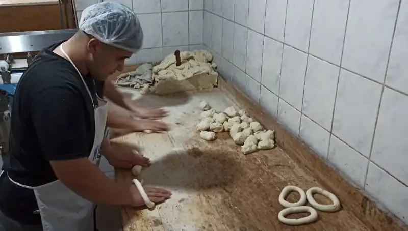 113 Yıllık Geleneğin Peşinde: Taş Fırında Odun Ateşi İle Pişirme Deneyimi