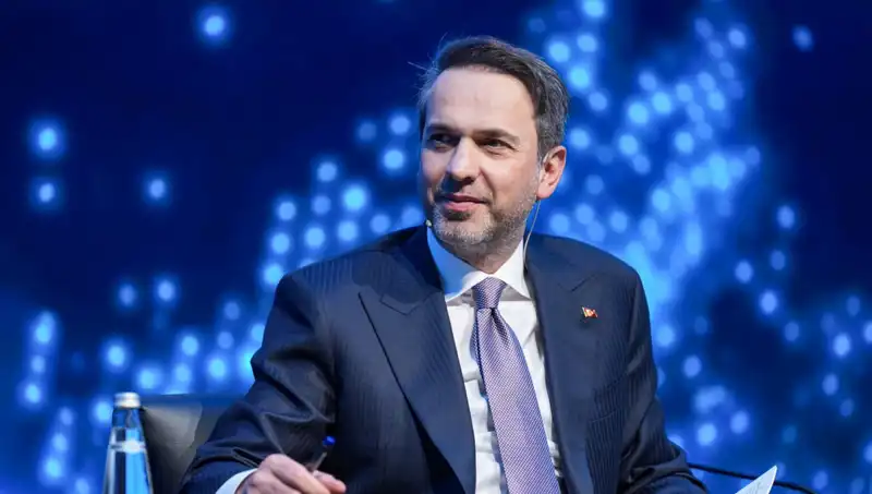 Karadeniz'de Yeni Müjdeler Bekleniyor: Bakan Bayraktar'dan Açıklama