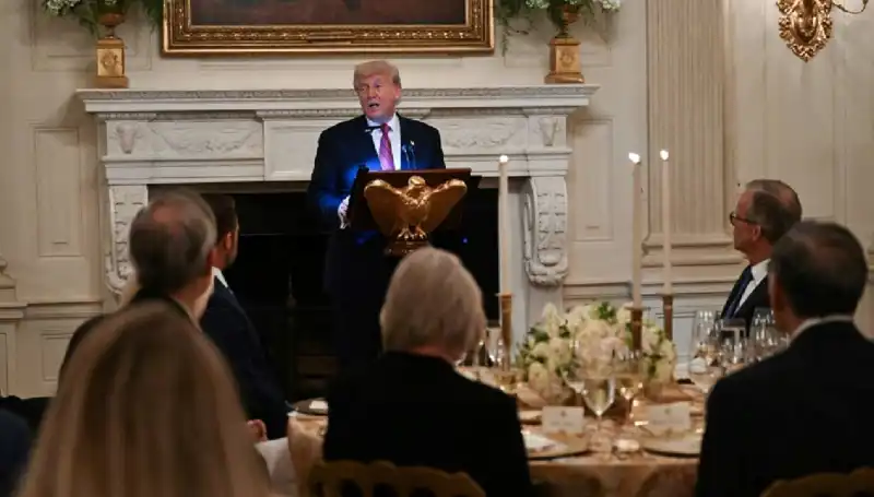 Trump, Gazze'deki Rehinelerin Serbest Kalacağını Açıkladı