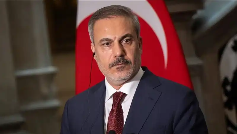 Türkiye'nin Dış Politikasında Yeni Bir Dönem: Bakan Fidan, Azerbaycan ve Mısır ile Görüştü