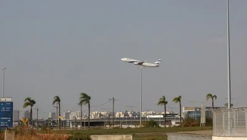 Husilerden İsrail'in Ben Gurion Havalimanı'na Şok Füze Saldırısı: Gelişmeler ve Tepkiler
