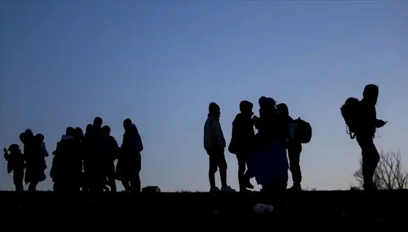 Edirne'de 21 Düzensiz Göçmen Yakalandı: Sınırda Artan Göç Hareketliliği