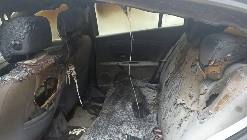 Esenyurt'ta Tehdit ve Şantaj Olayı: Arabasını Yakan Şahıs Rüzgar Gibi Geldi!