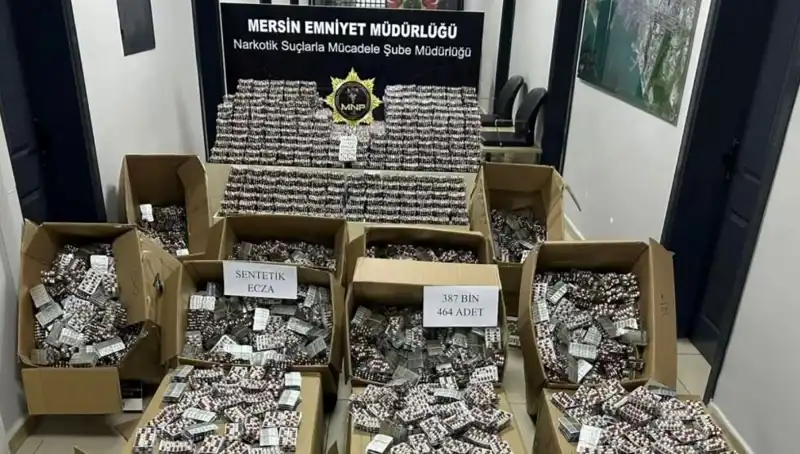 Mersin'de Büyük Uyuşturucu Operasyonu: 387 Bin Hap Ele Geçirildi