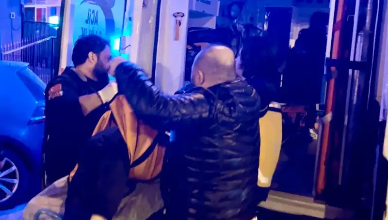Tartışma Sonrası Olay: Genç Adam Babasını Silahla Vurdu