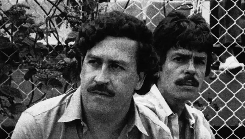 Escobar’ın Pilotu, 20 Milyon Dolarlık İşini ve Zorlu Seçimini Açıkladı