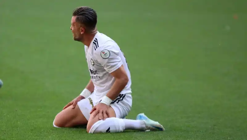 Futbol Kulüplerine Yeni Darbe: Puan Silme Cezası Geliyor!