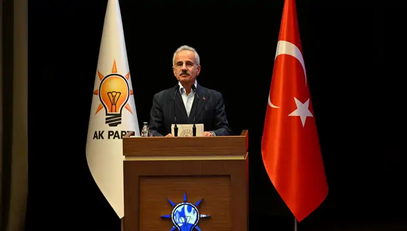 Bakan Uraloğlu, Esenboğa Metrosu İçin Çalışmalara Başlıyor