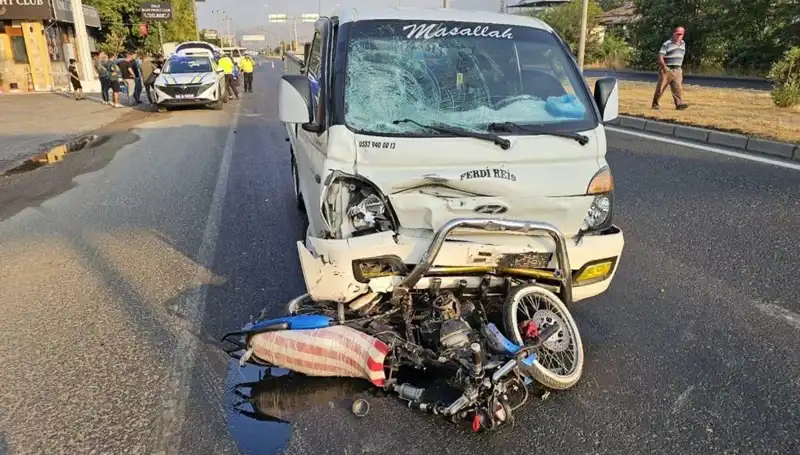 Aydın’da Feci Kaza: Motosiklet Sürücüsü Kamyonetle Çarpışarak Hayatını Kaybetti
