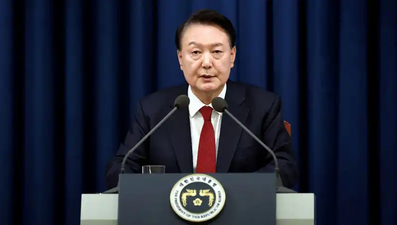 Güney Kore'nin Siyasi Dalgası: Devlet Başkanı Yoon Suk Yeol Görevden Alındı